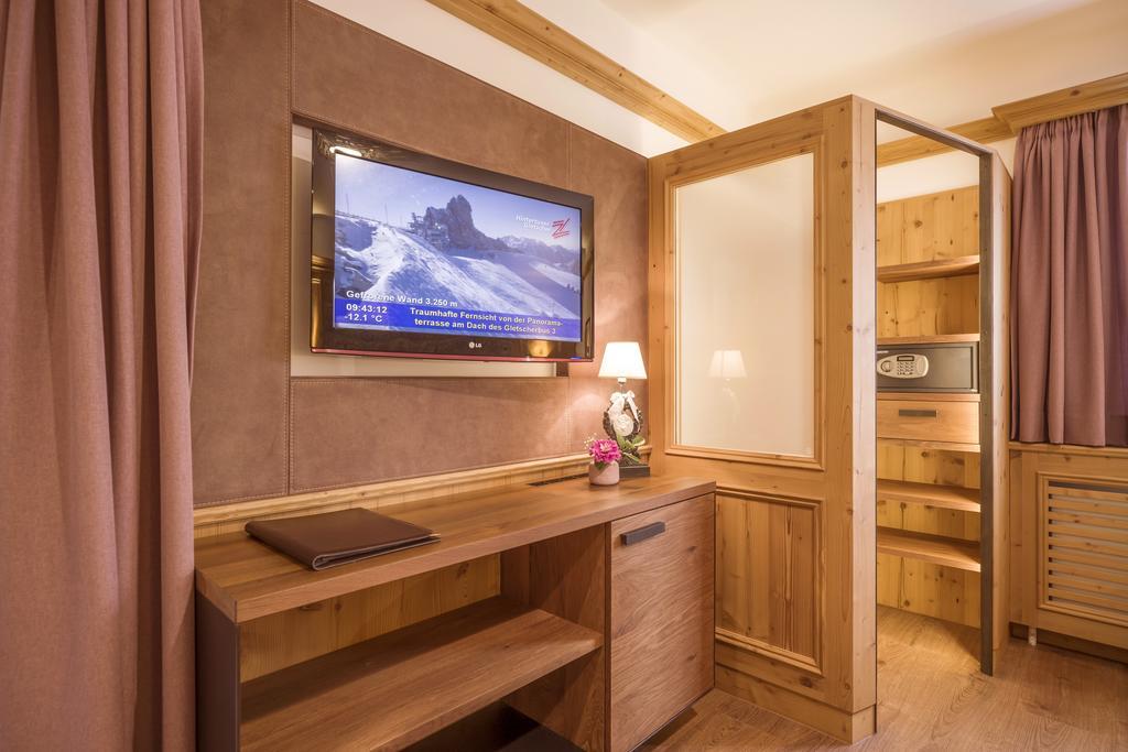 Alpin Hotel Garni Eder - Private Living Mayrhofen Exteriér fotografie